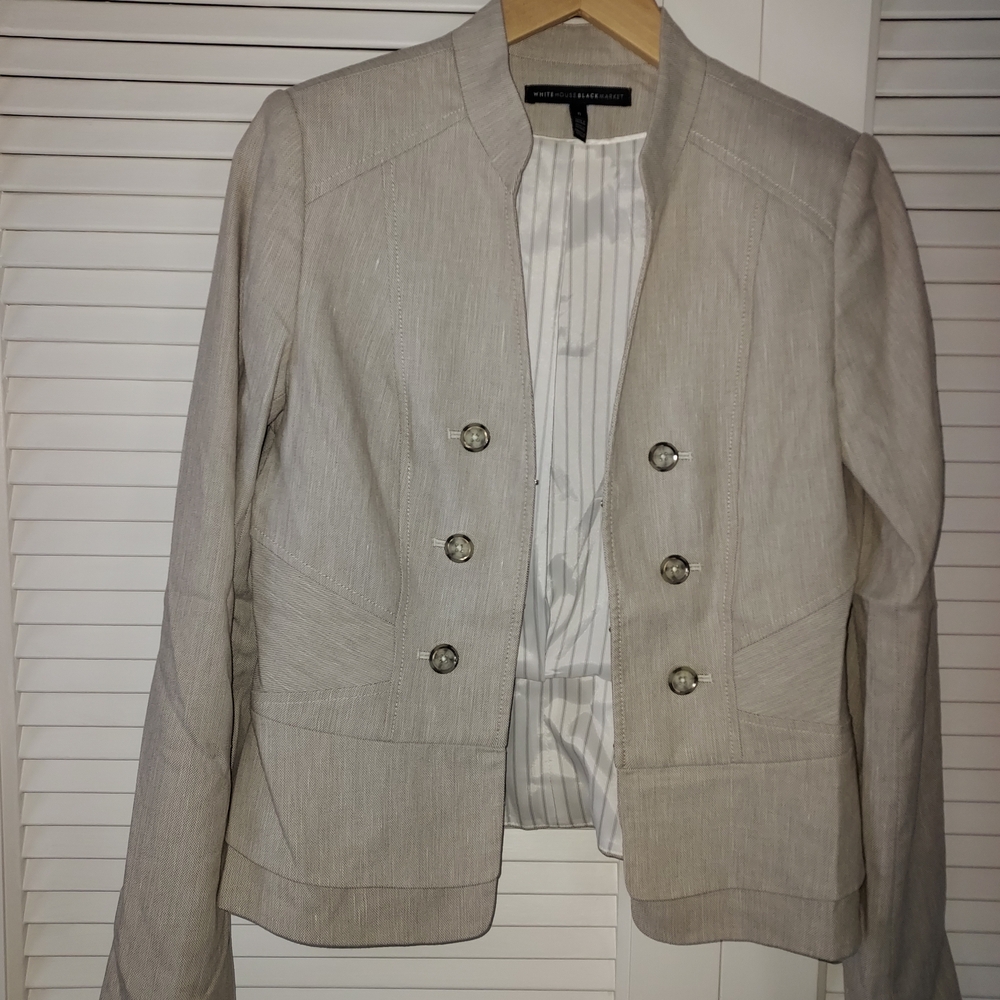 White House Black Market Light Beige Blazer